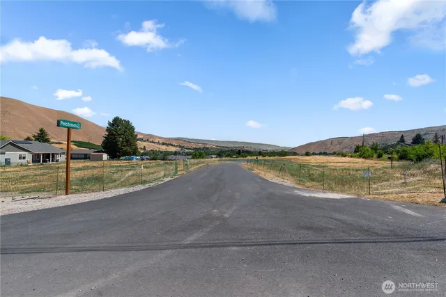 $185,000 | 2 Penstemon Lane, Monitor, WA 98836