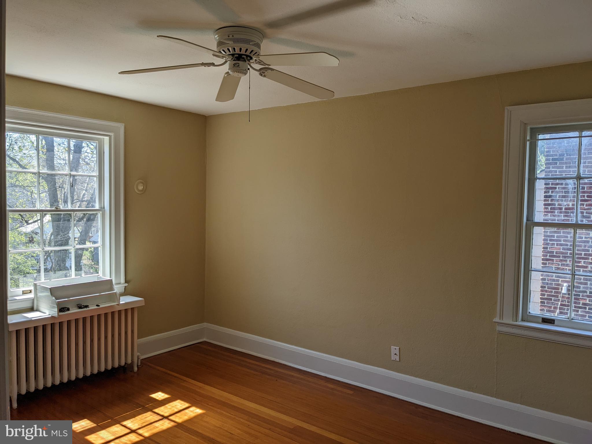 723 Brookwood Road Baltimore, MD 21229 - Photo 12 of 33