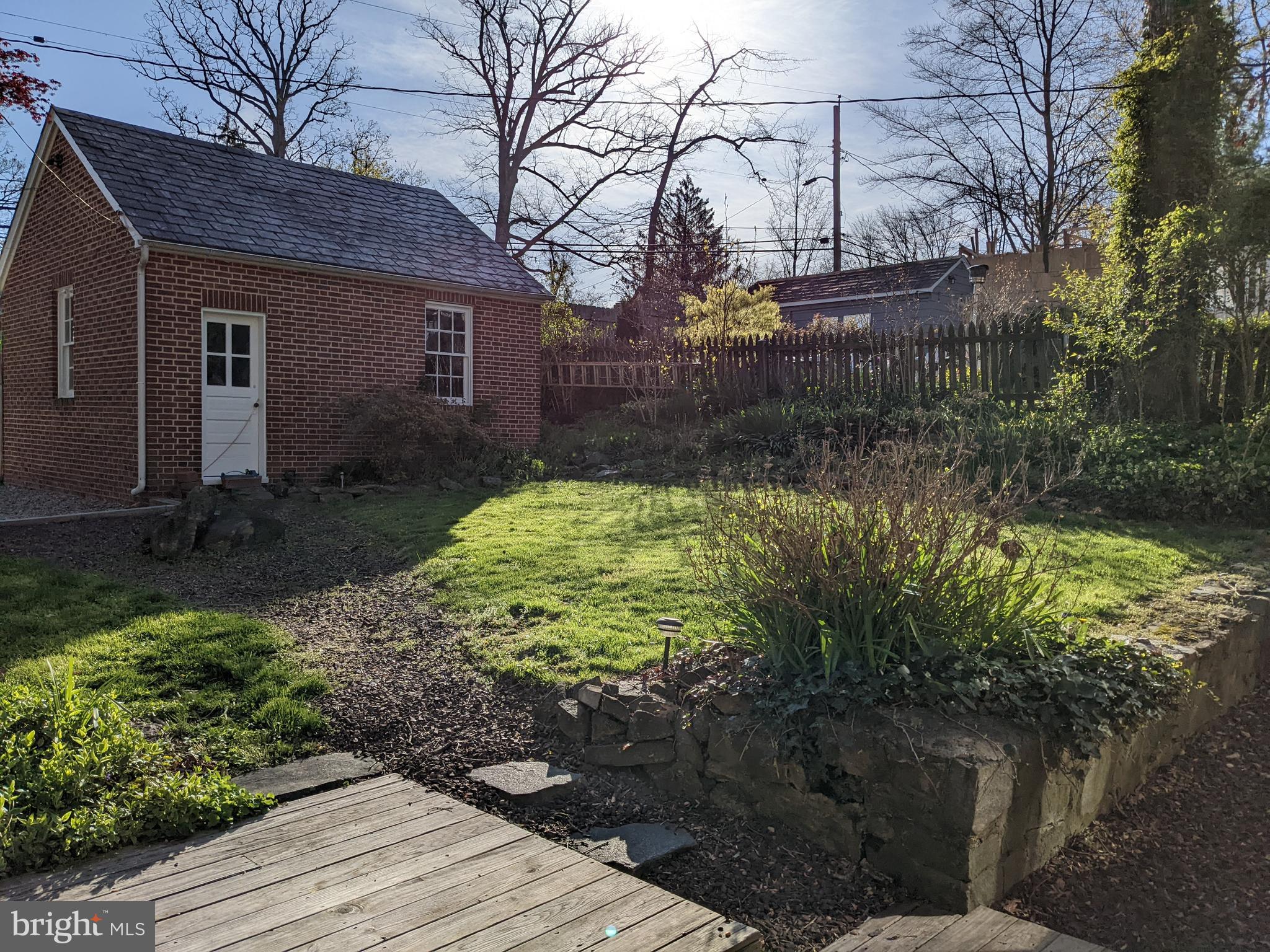 723 Brookwood Road Baltimore, MD 21229 - Photo 30 of 33