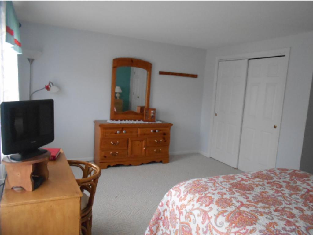 112 R Hampstead Road, Unit 112R Derry, NH 03038 - Photo 16 of 22
