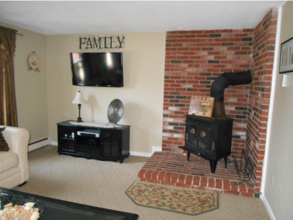 112 R Hampstead Road, Unit 112R Derry, NH 03038 - Photo 6 of 22