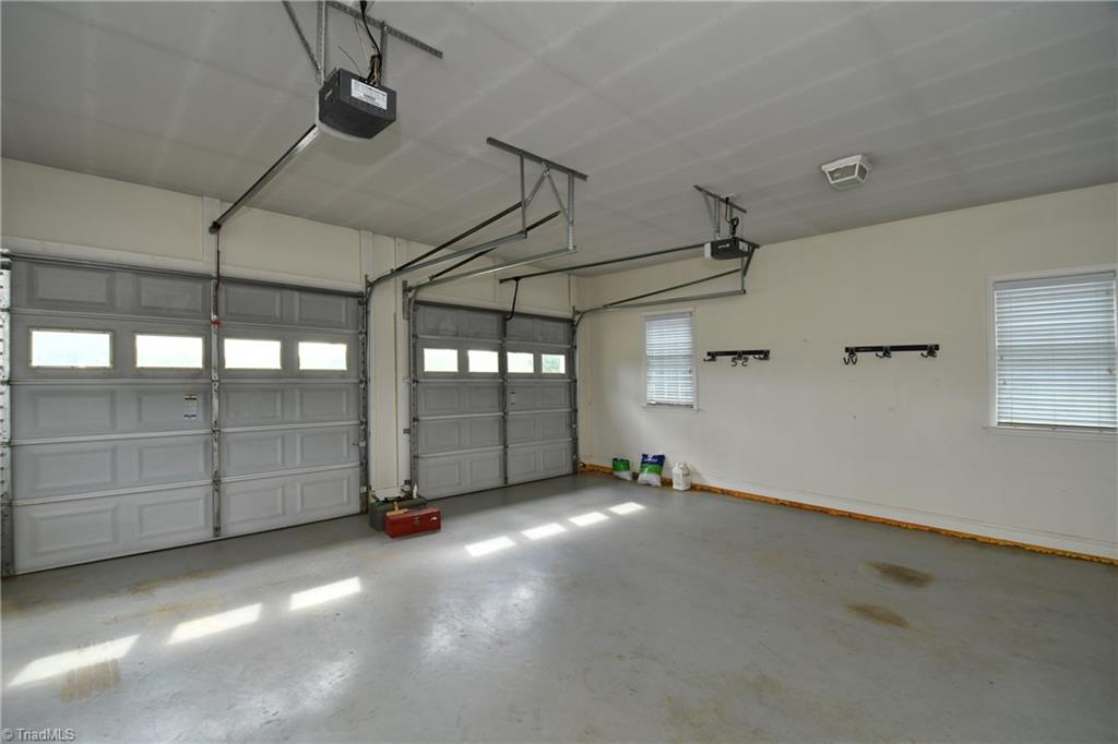 1402 Phillips Road East Bend, NC 27018 - Photo 22 of 23 Gallery Image 22