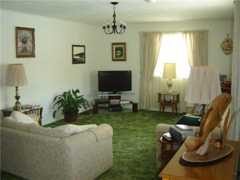 26 Clavette Road Fort Kent, ME 04743 - Photo 7 of 35 Living Room.