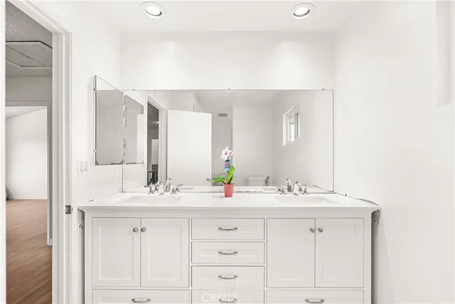 $1,250,000 | 23760 Harwich Place, West Hills, CA 91307