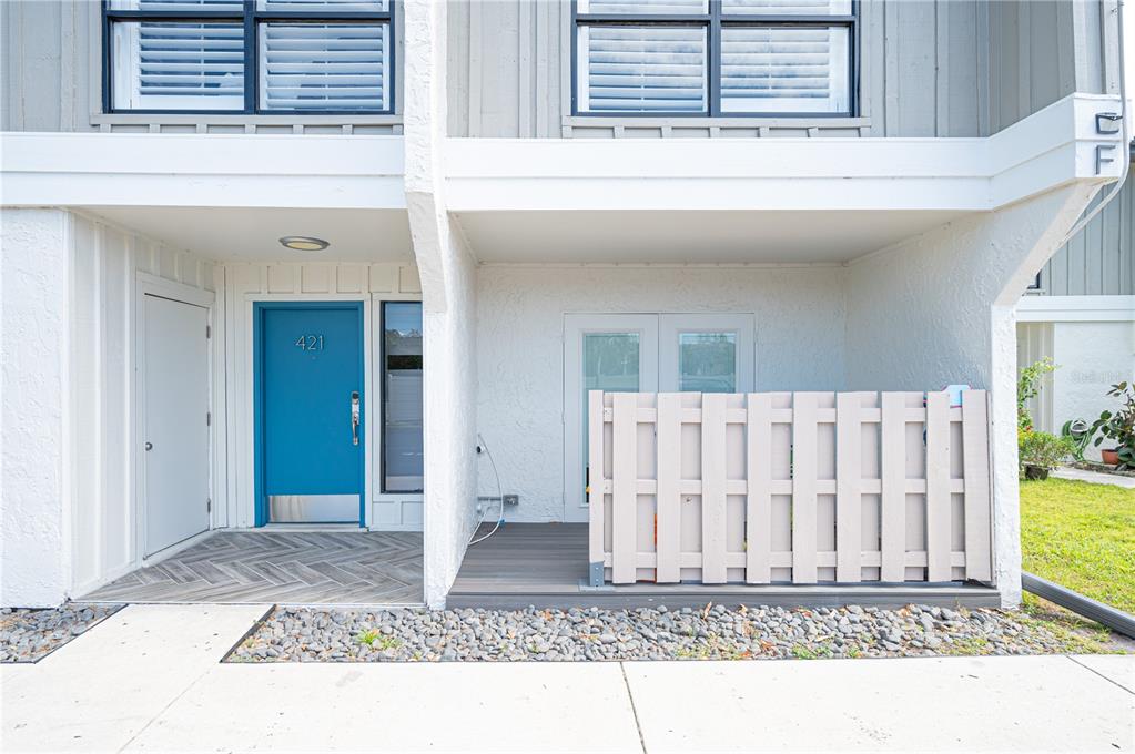 4001 South Beneva Road, Unit 421 Sarasota, FL 34233 - Photo 1 of 1 Gallery Image 1