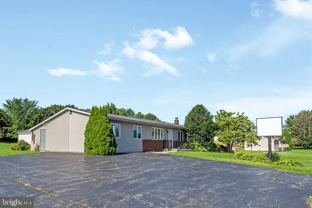 1480 Delta Road Felton, PA 17322 - Photo 3 of 36 Gallery Image 3