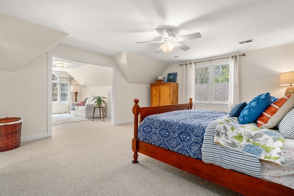 66 Hutchinson Road Sutton, MA 01590 - Photo 17 of 40