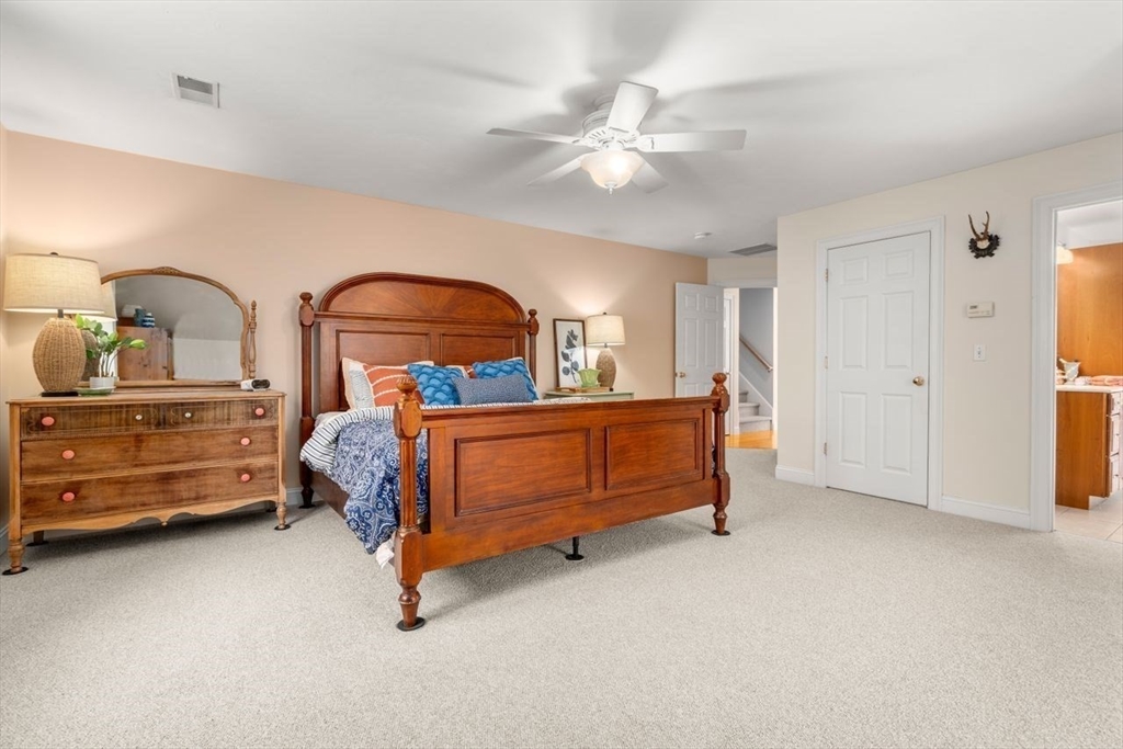 66 Hutchinson Road Sutton, MA 01590 - Photo 19 of 40