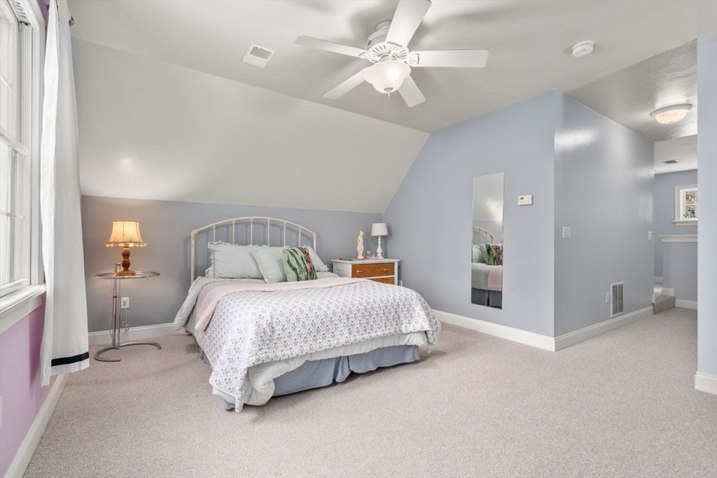66 Hutchinson Road Sutton, MA 01590 - Photo 26 of 40