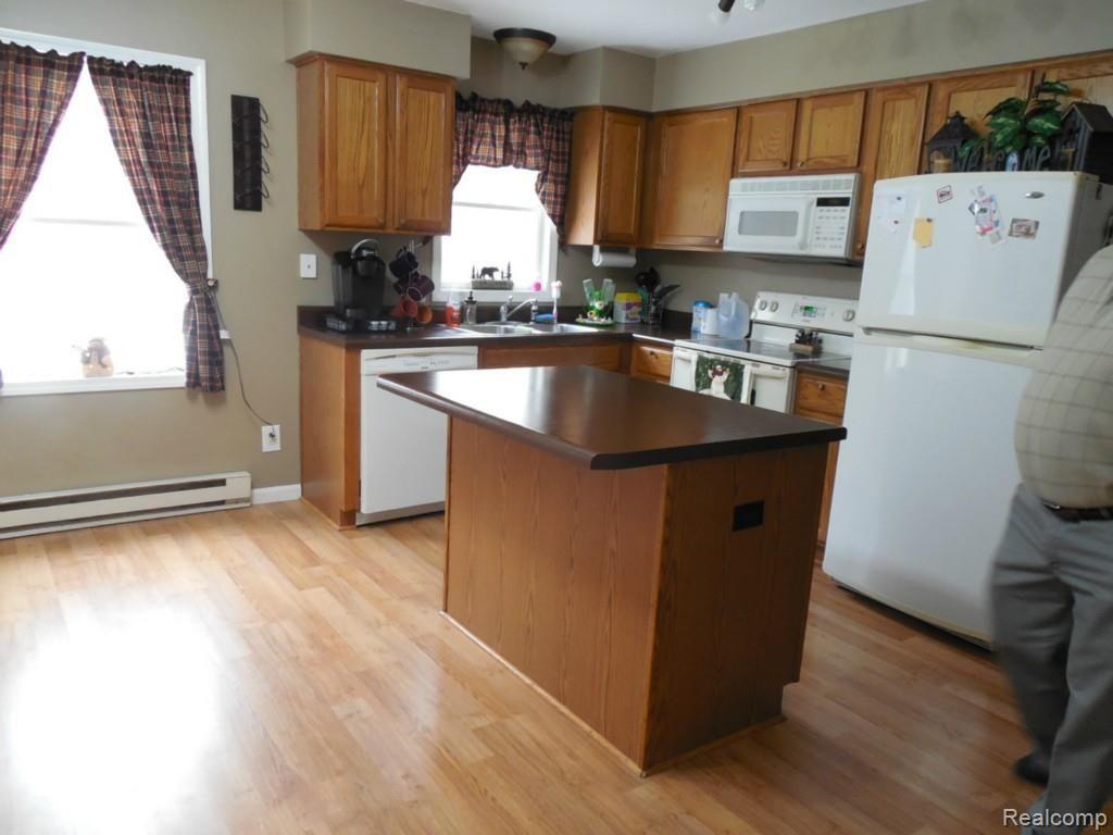 3380 Ivanhoe Road Bad Axe, MI 48413 - Photo 7 of 15