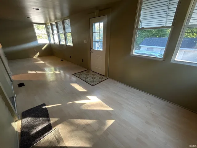 $140,000 | 4913 Stringtown Road, Evansville, IN 47711