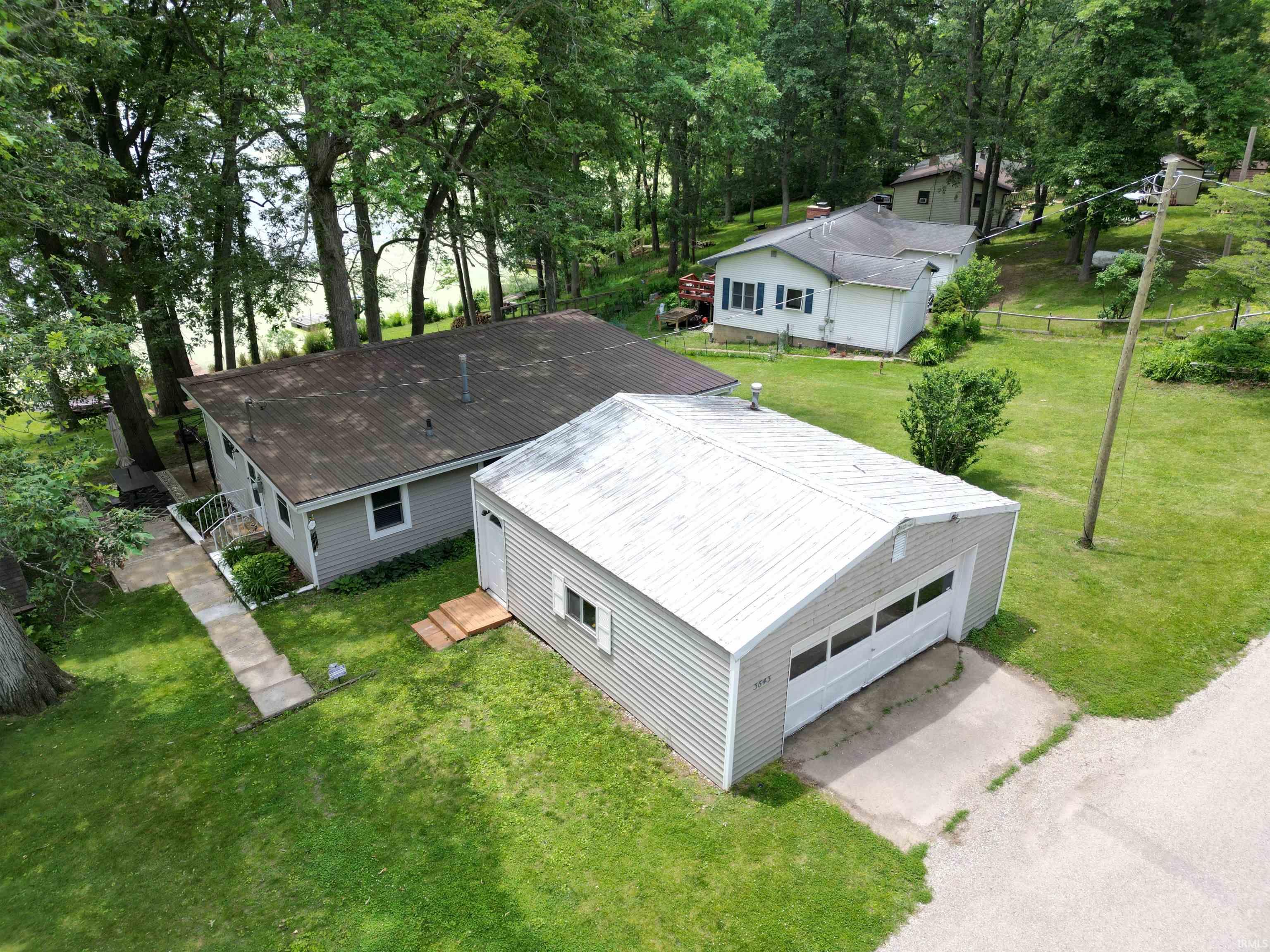 3643 South Bruner Road Warsaw, IN 46580 - Photo 1 of 26 Gallery Image 1