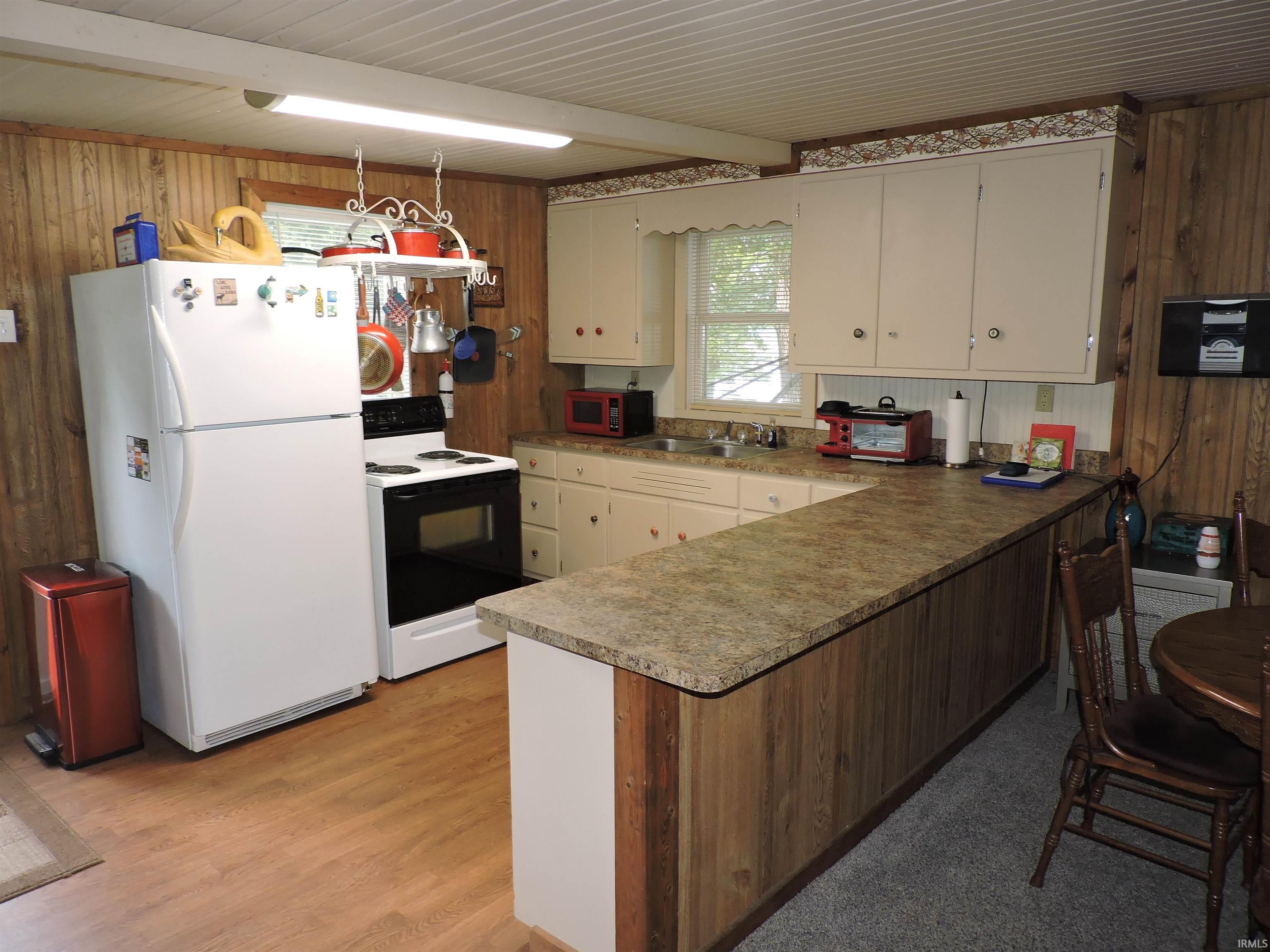 3643 South Bruner Road Warsaw, IN 46580 - Photo 14 of 26 Gallery Image 14