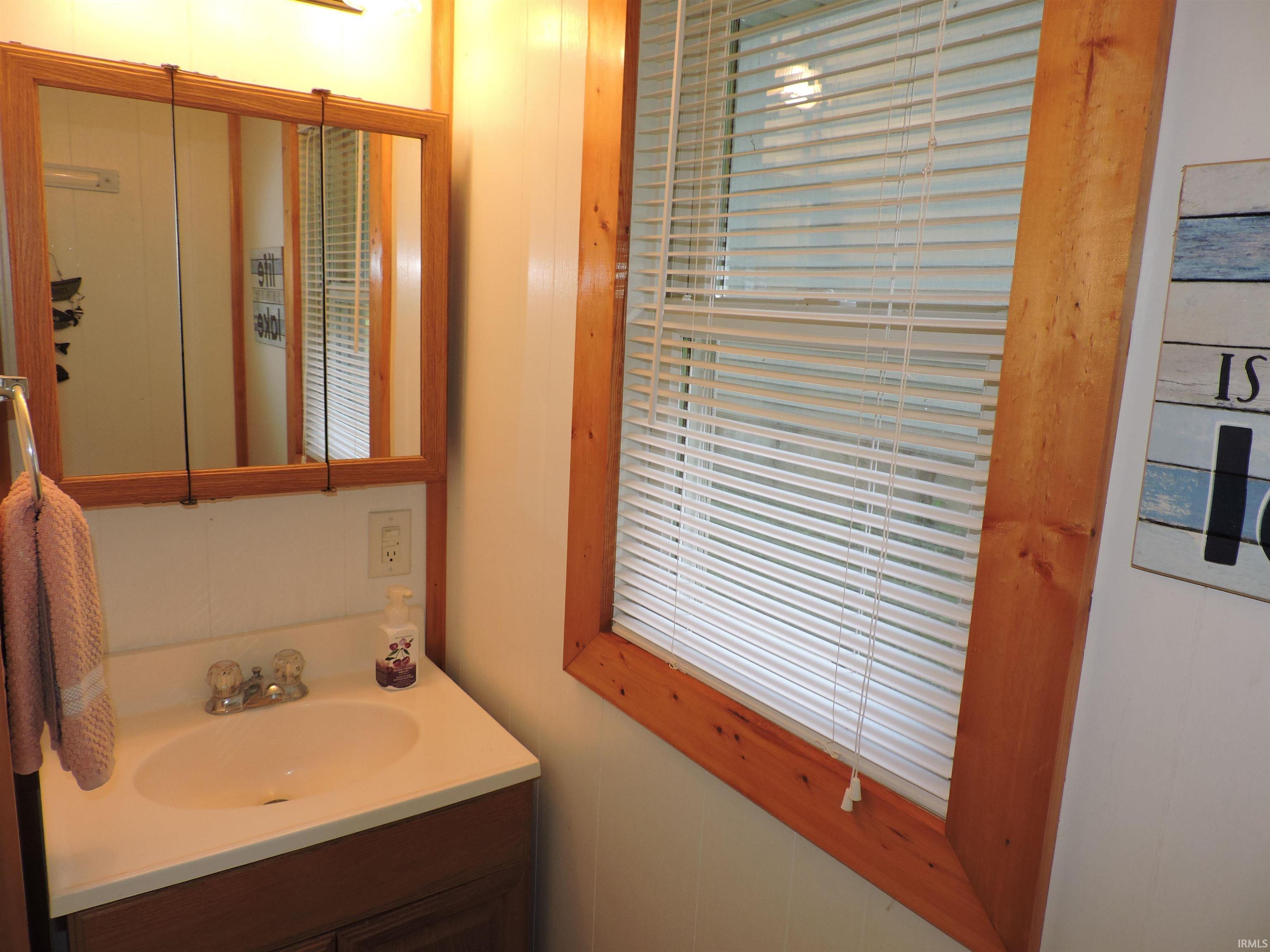 3643 South Bruner Road Warsaw, IN 46580 - Photo 20 of 26 Gallery Image 20