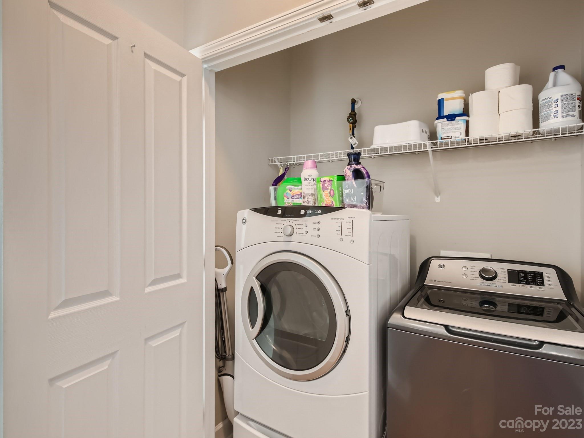 831 Millbrook Road Charlotte, NC 28211 - Photo 26 of 33 a utility room with dryer and washer