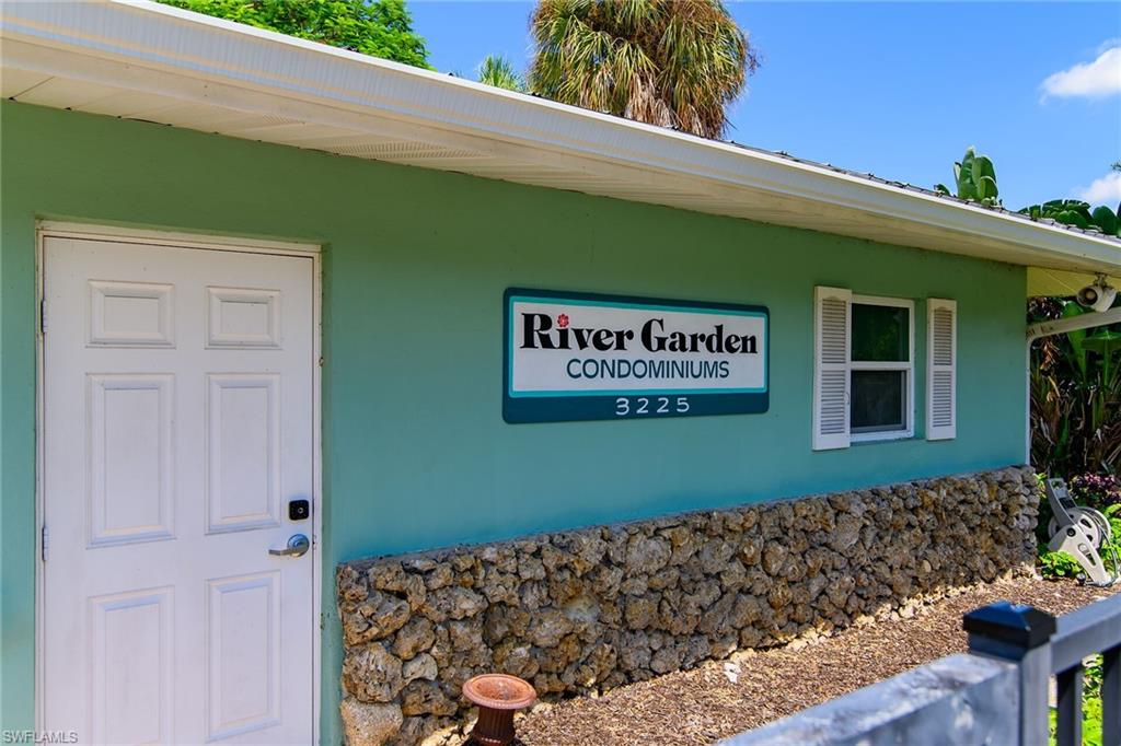 3225 East Riverside Drive Fort Myers, FL 33916 - Photo 16 of 33 a front view of a house