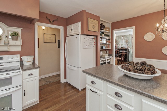2499 Traymore Road Cleveland, OH 44118 - Photo 10 of 25