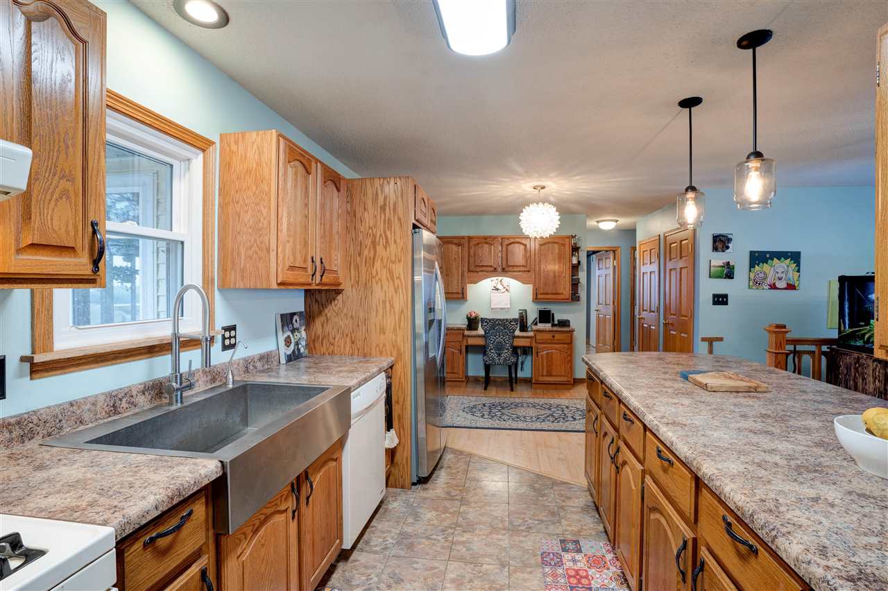 1460 Old Muscatine Road Tipton, IA 52772 - Photo 11 of 27 Gallery Image 11