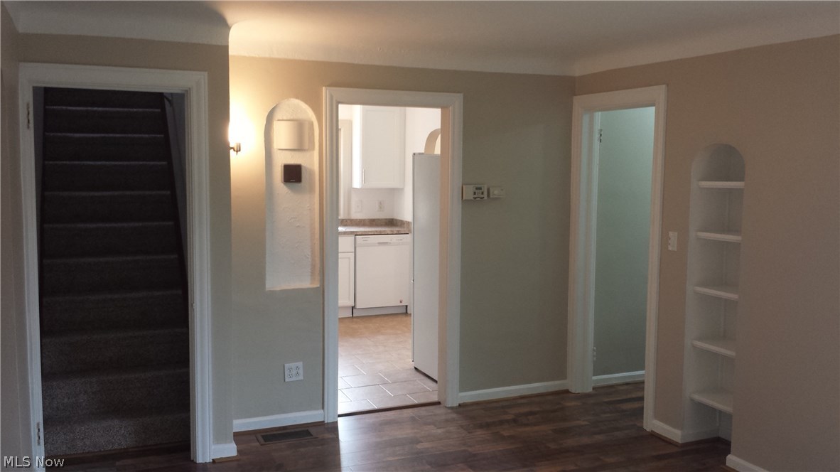3702 West Pleasant Valley Road Cleveland, OH 44134 - Photo 12 of 23 Gallery Image 12