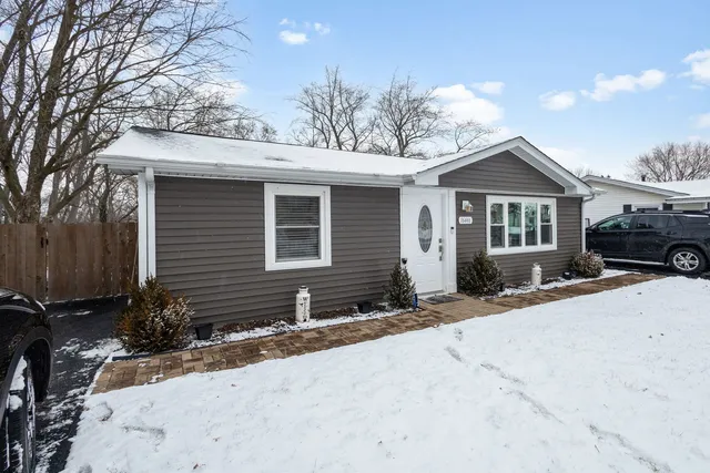 $329,999 | 16446 West 147th Place, Lockport, IL 60441