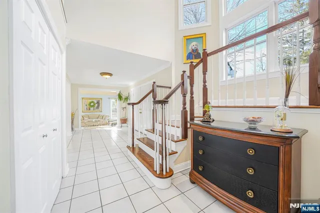 $1,349,000 | 3 Old Lane, Montville, NJ 07045