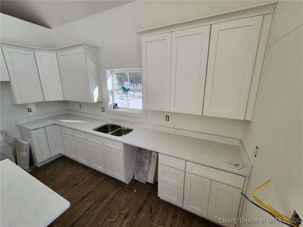 $449,900 | 1318 Forest Grove Lane, North Vernon, IN 47265