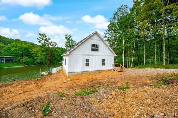 $449,900 | 1318 Forest Grove Lane, North Vernon, IN 47265