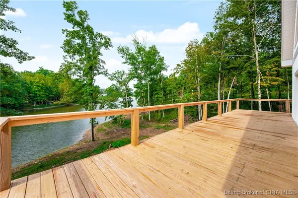 $449,900 | 1318 Forest Grove Lane, North Vernon, IN 47265