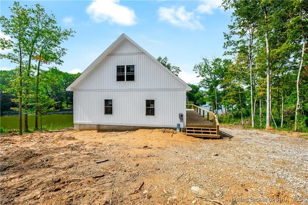 $449,900 | 1318 Forest Grove Lane, North Vernon, IN 47265