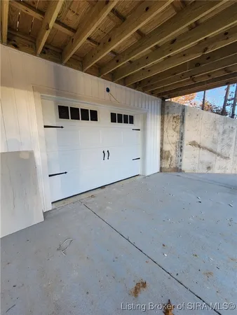 $449,900 | 1318 Forest Grove Lane, North Vernon, IN 47265