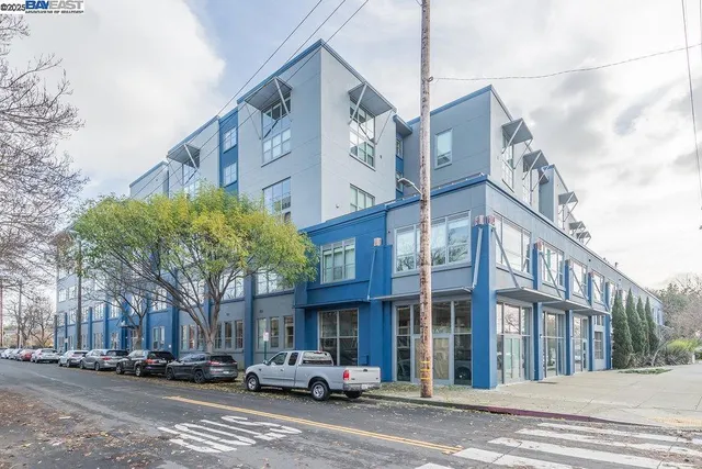 $2,495 | 1001 46th Street, Emeryville, CA 94608
