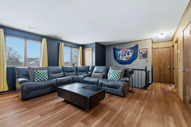 $360,000 | 16710 90th Avenue, Orland Hills, IL 60487