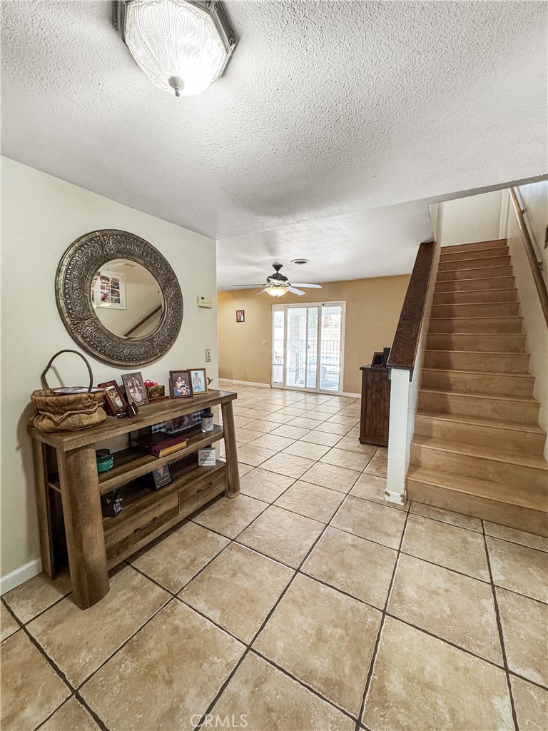 741 Ocotillo Road Blythe, CA 92225 - Photo 6 of 19 a room with gym equipment