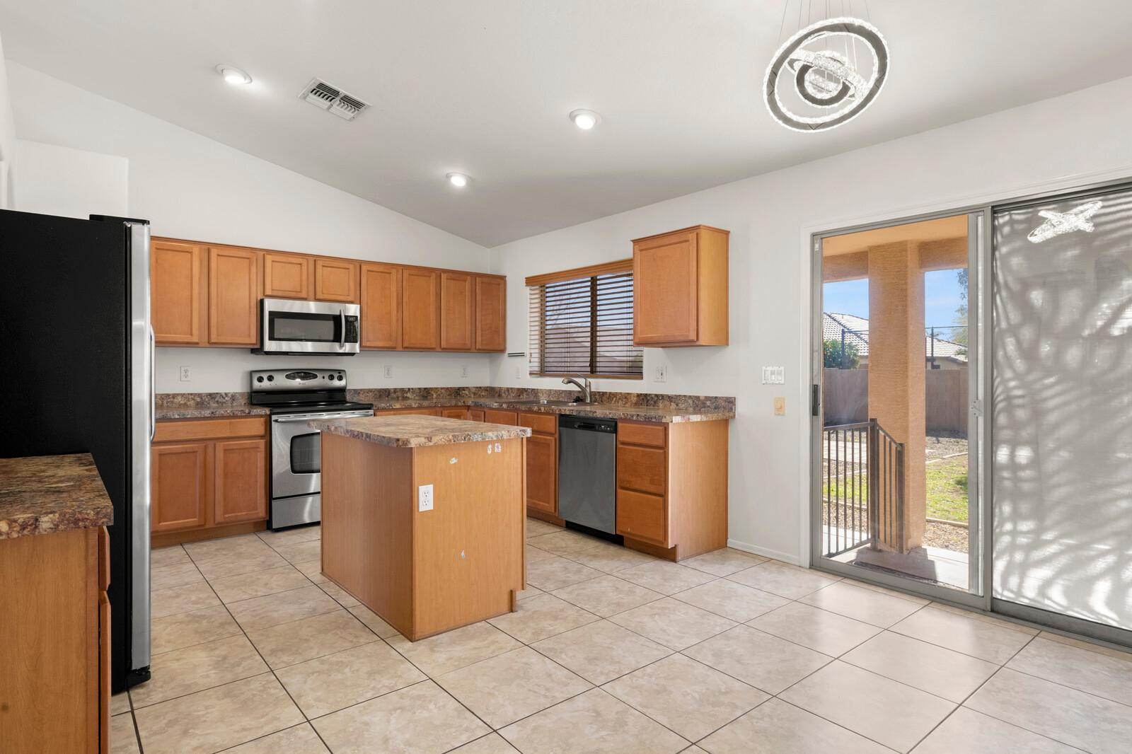 3297 East Warbler Road Gilbert, AZ 85297 - Photo 12 of 42 Photo #12
