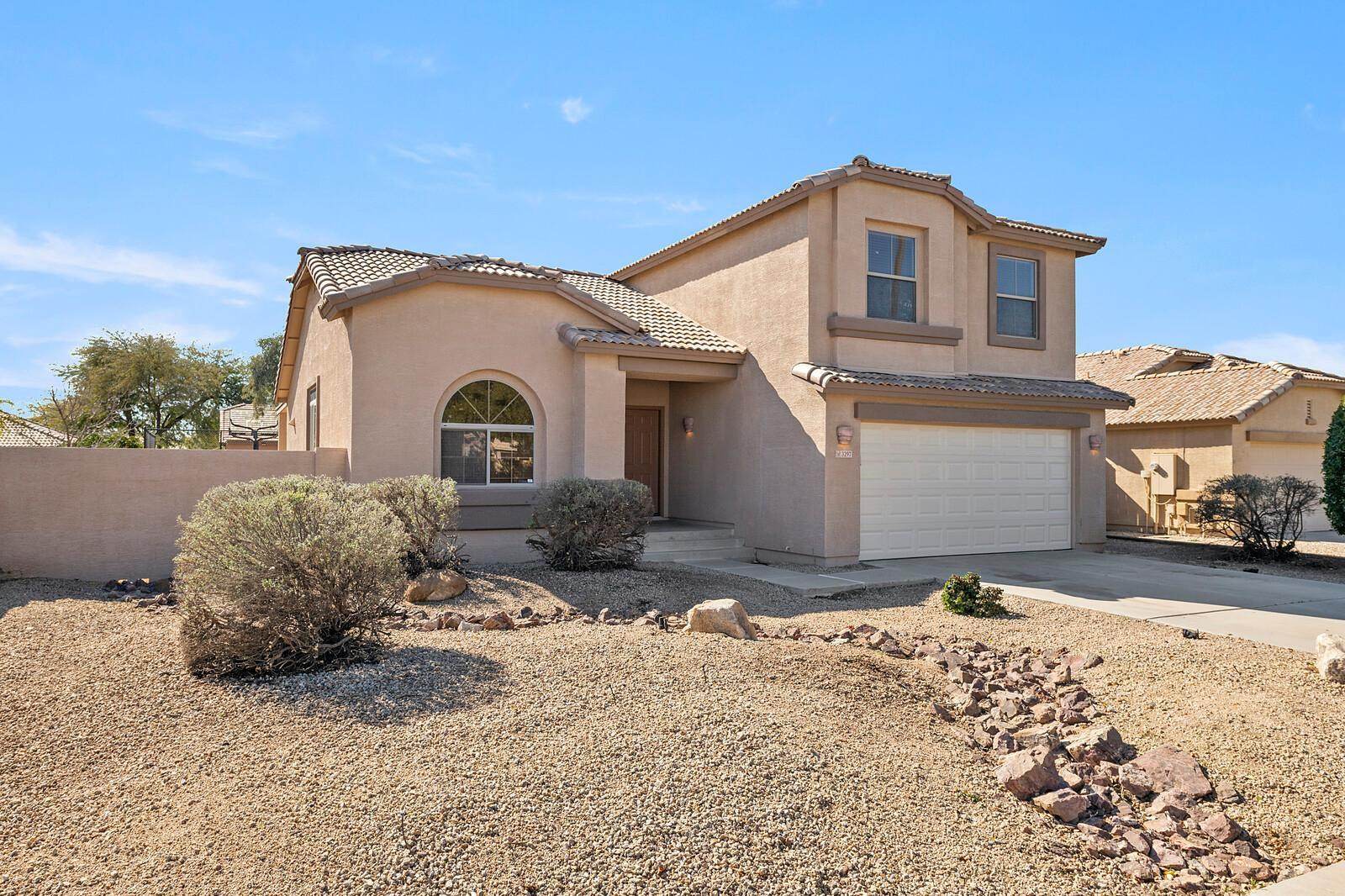 3297 East Warbler Road Gilbert, AZ 85297 - Photo 3 of 42 Photo #3