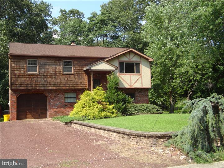 838 Raritan Avenue Atco, NJ 08004 - Photo 1 of 19 Gallery Image 1