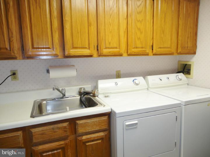 838 Raritan Avenue Atco, NJ 08004 - Photo 12 of 19 Gallery Image 12