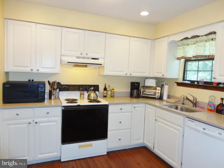 838 Raritan Avenue Atco, NJ 08004 - Photo 15 of 19 Gallery Image 15