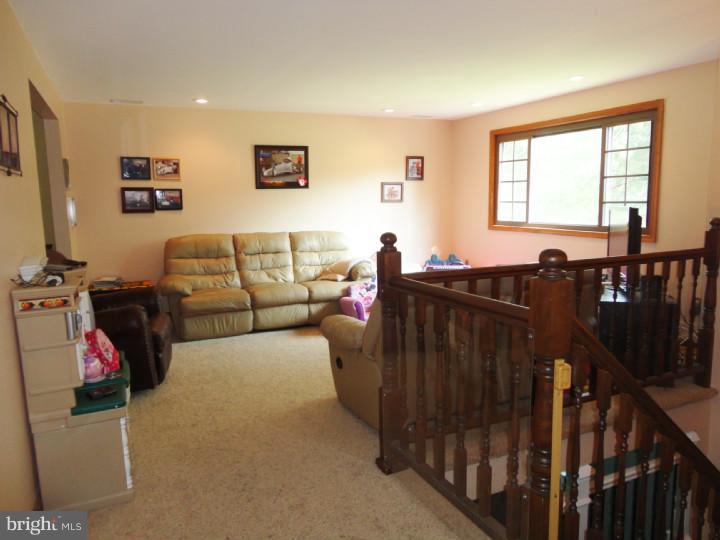 838 Raritan Avenue Atco, NJ 08004 - Photo 5 of 19 Gallery Image 5