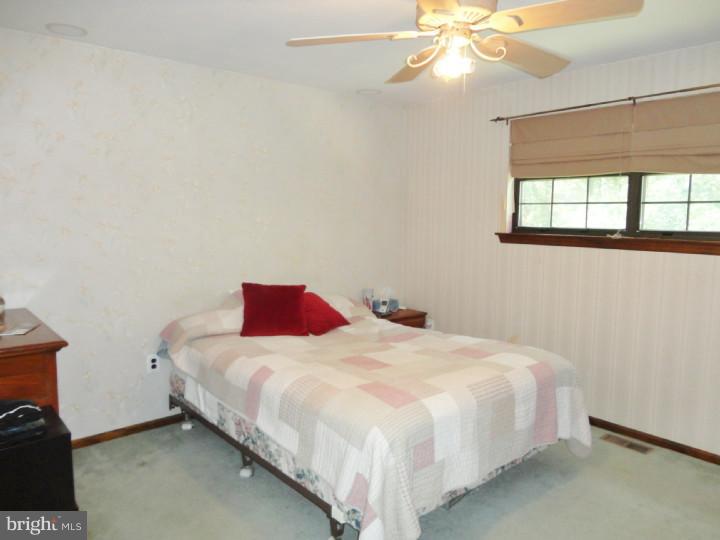 838 Raritan Avenue Atco, NJ 08004 - Photo 6 of 19 Gallery Image 6