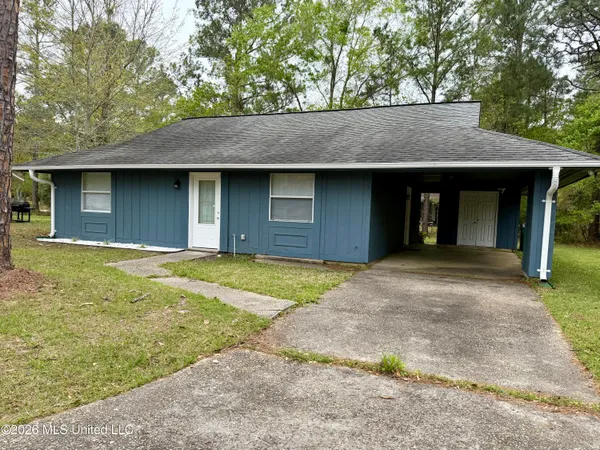 $1,400 | 6 Dogwood Circle, Diamondhead, MS 39525