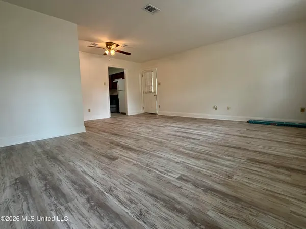 $1,400 | 6 Dogwood Circle, Diamondhead, MS 39525