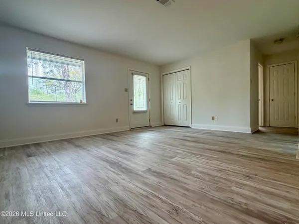 $1,400 | 6 Dogwood Circle, Diamondhead, MS 39525