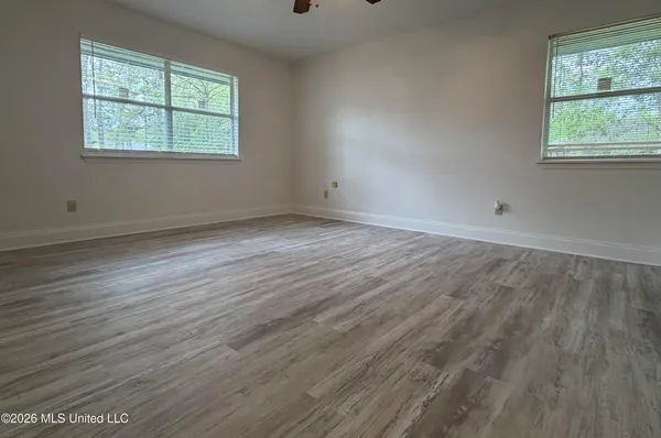 $1,400 | 6 Dogwood Circle, Diamondhead, MS 39525