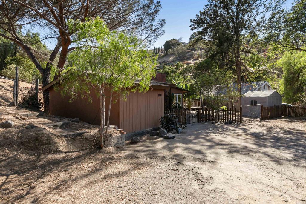 8838 Cherry Road Lakeside, CA 92040 - Photo 33 of 41 Gallery Image 33