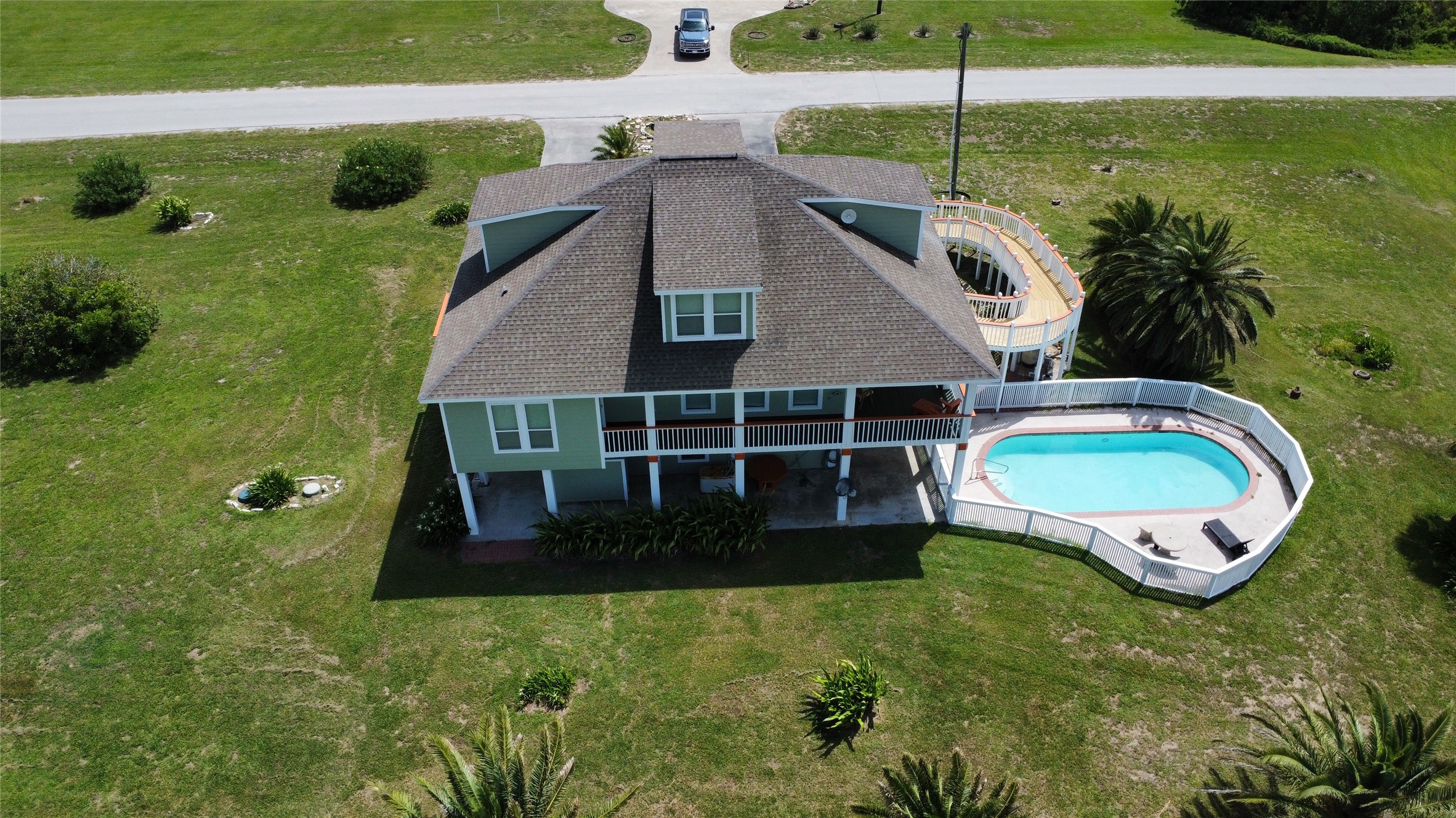 979 Rancho Carribe Drive Crystal Beach, TX 77650 - Photo 3 of 50 Aerial view from the west