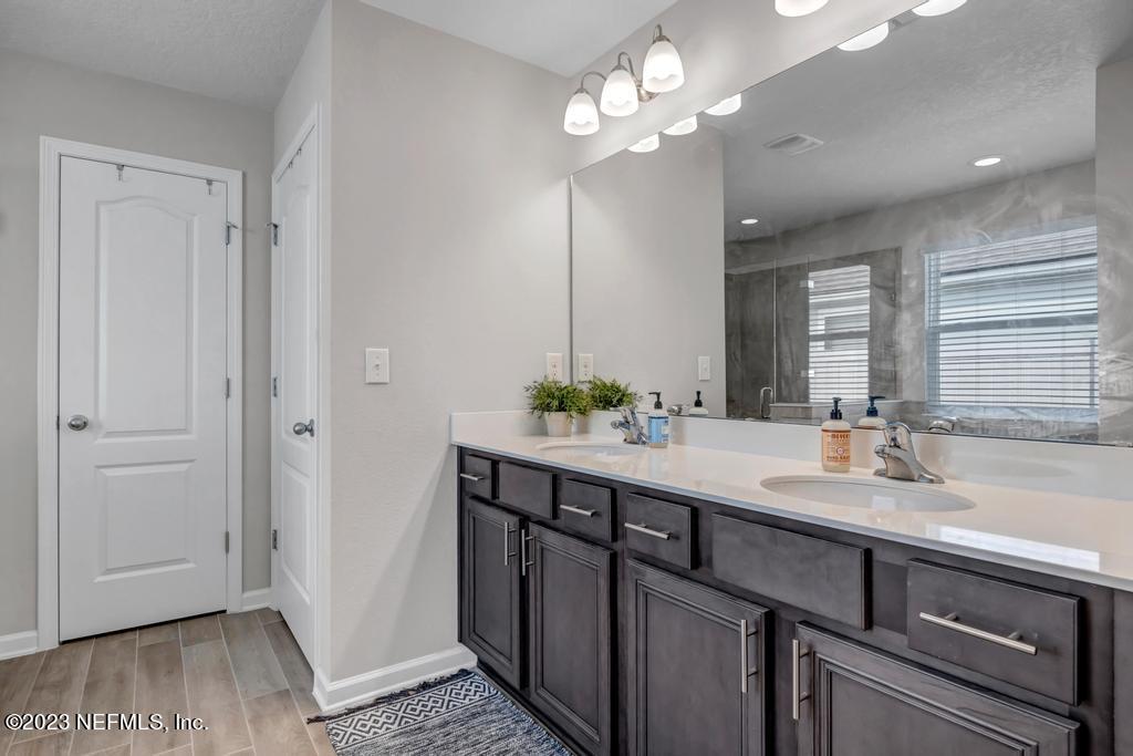 8068 Island Fox Road Jacksonville, FL 32222 - Photo 22 of 42 8068 Island Fox Rd-24