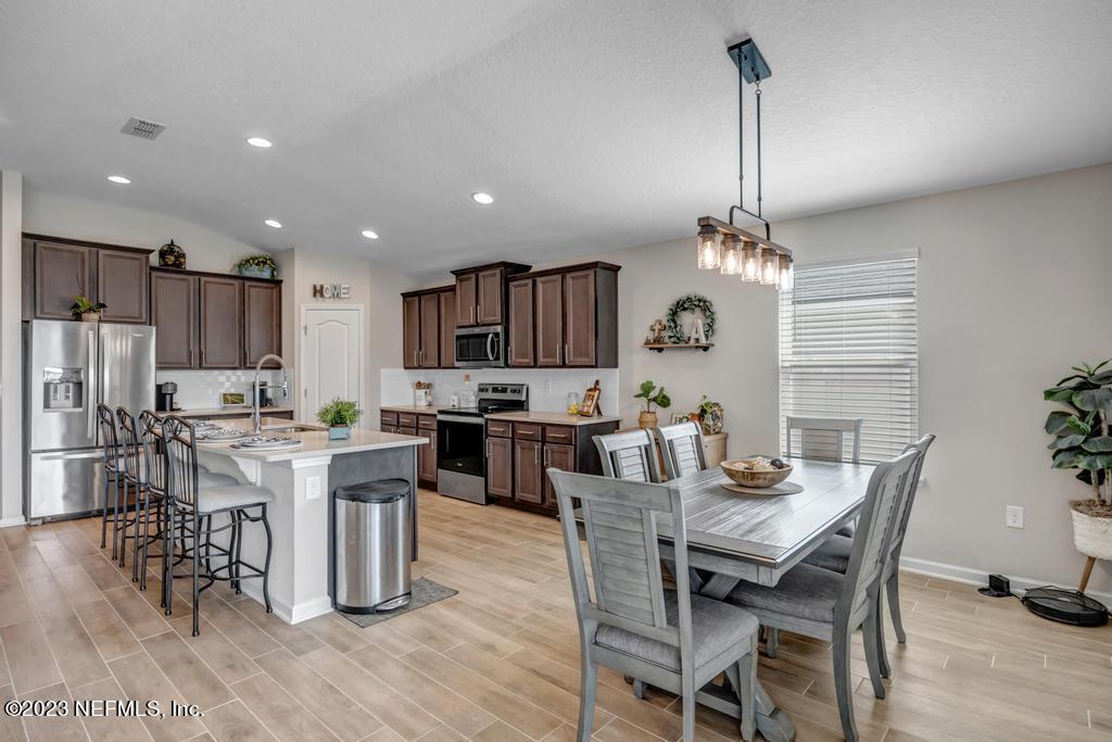 8068 Island Fox Road Jacksonville, FL 32222 - Photo 10 of 42 8068 Island Fox Rd-12