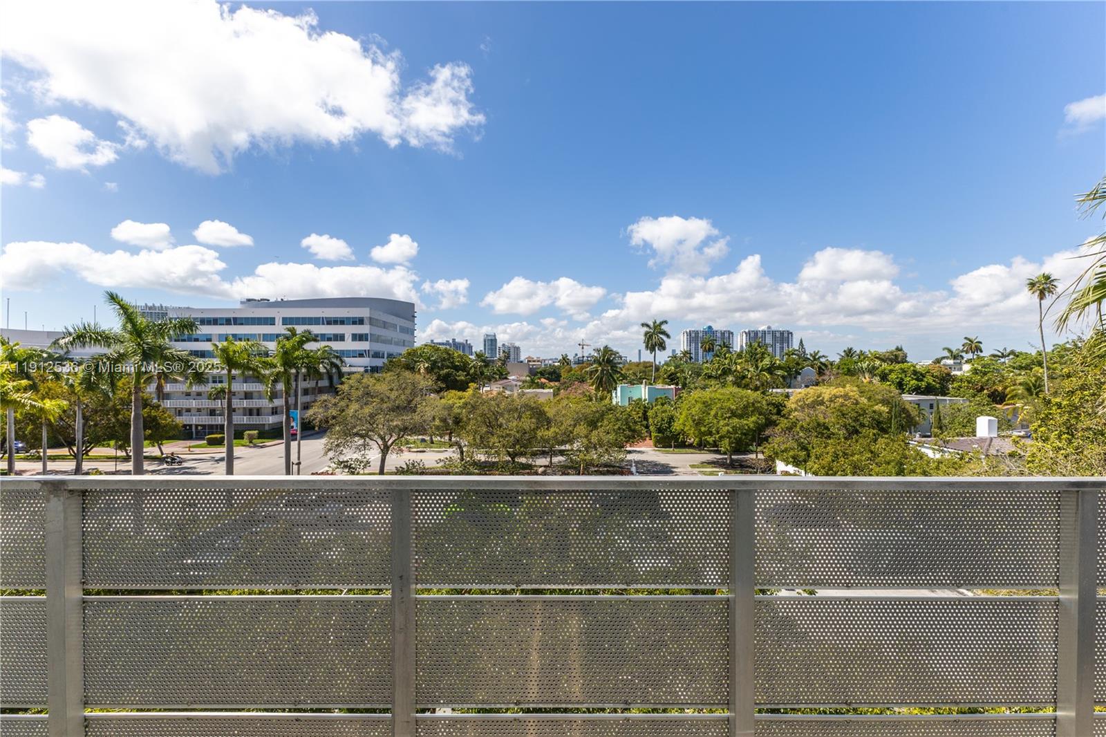 1700 Meridian Avenue, Unit 406 Miami Beach, FL 33139 - Photo 18 of 39 a view of a fountain with a yard