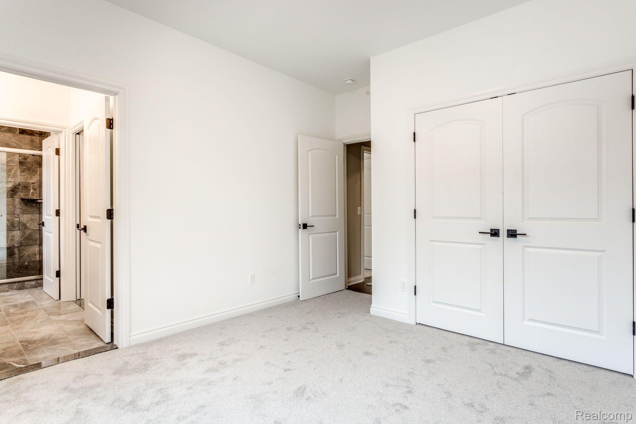 2890 Harrington Road Rochester, MI 48307 - Photo 35 of 50 Gallery Image 35